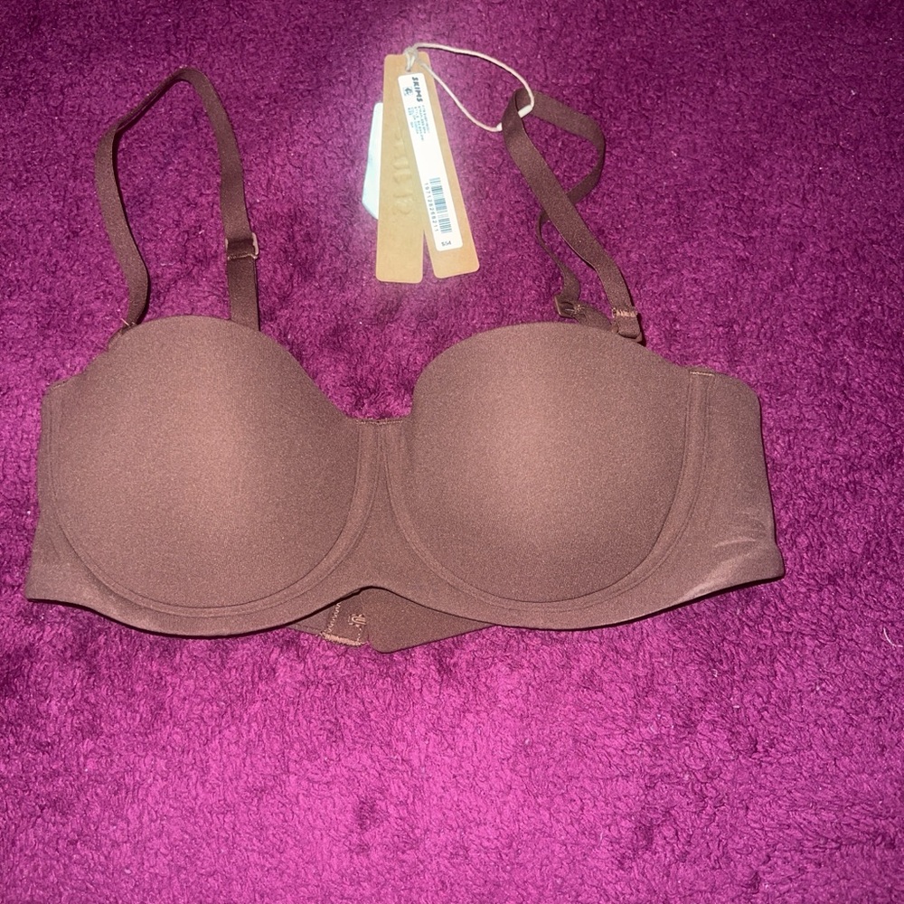 Fits Everybody Strapless Bra